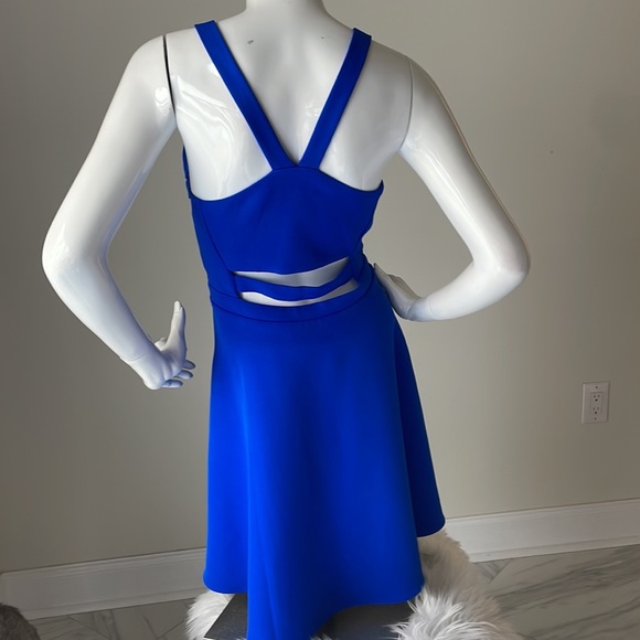 Express Cobalt Blue Cutout Dress Size 10. - Picture 5 of 11